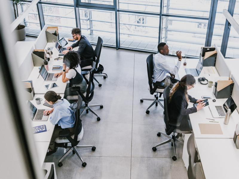 RIM vs In-House IT: Scaling Infrastructure the Right Way